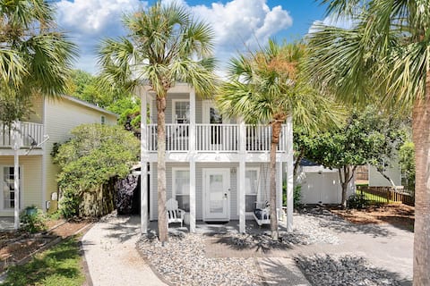 Surf’s Up: Cozy 30A Cottage