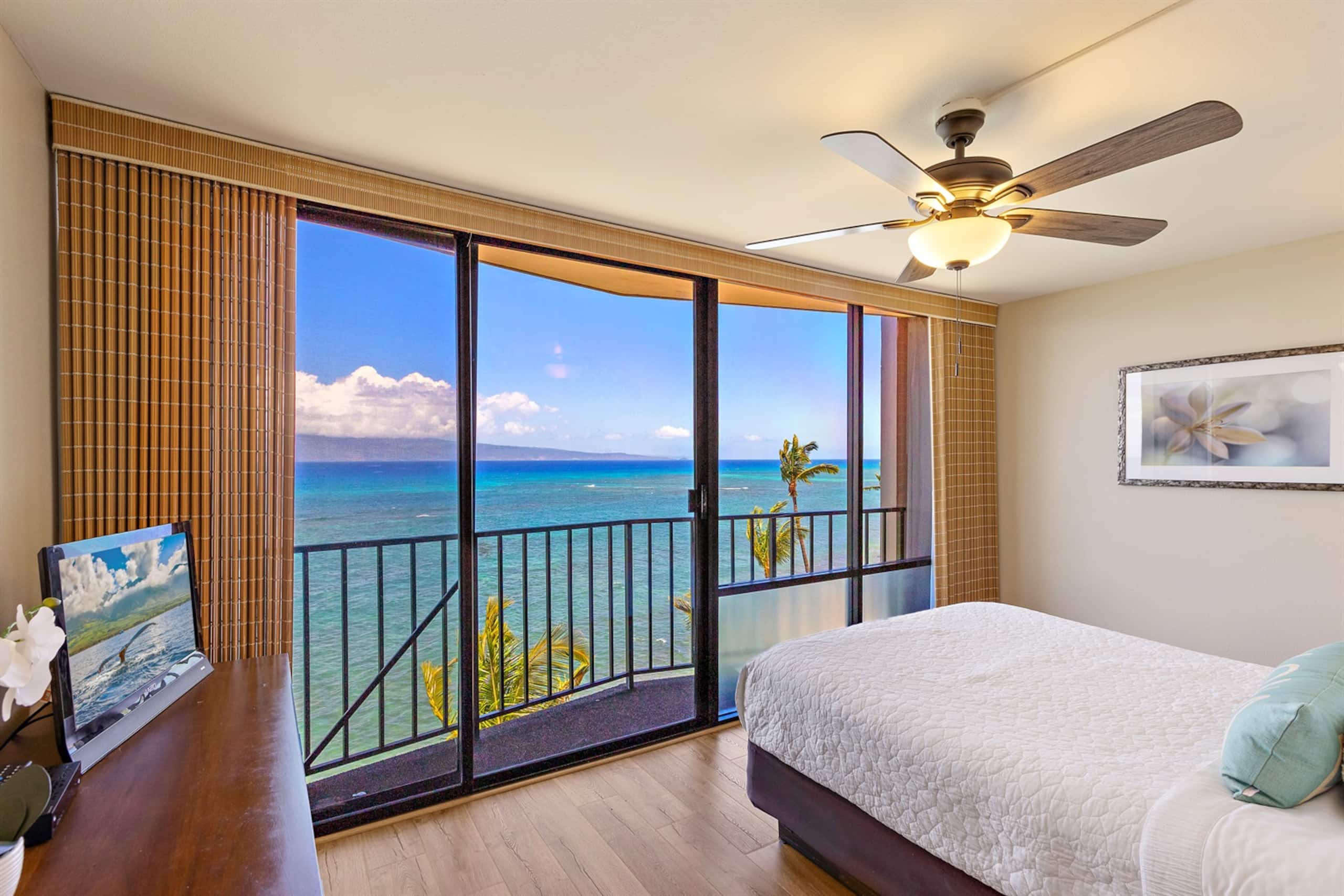 Condo in Lahaina · ★4.94 · 1 bedroom · 2 beds · 1 bath - Image 18