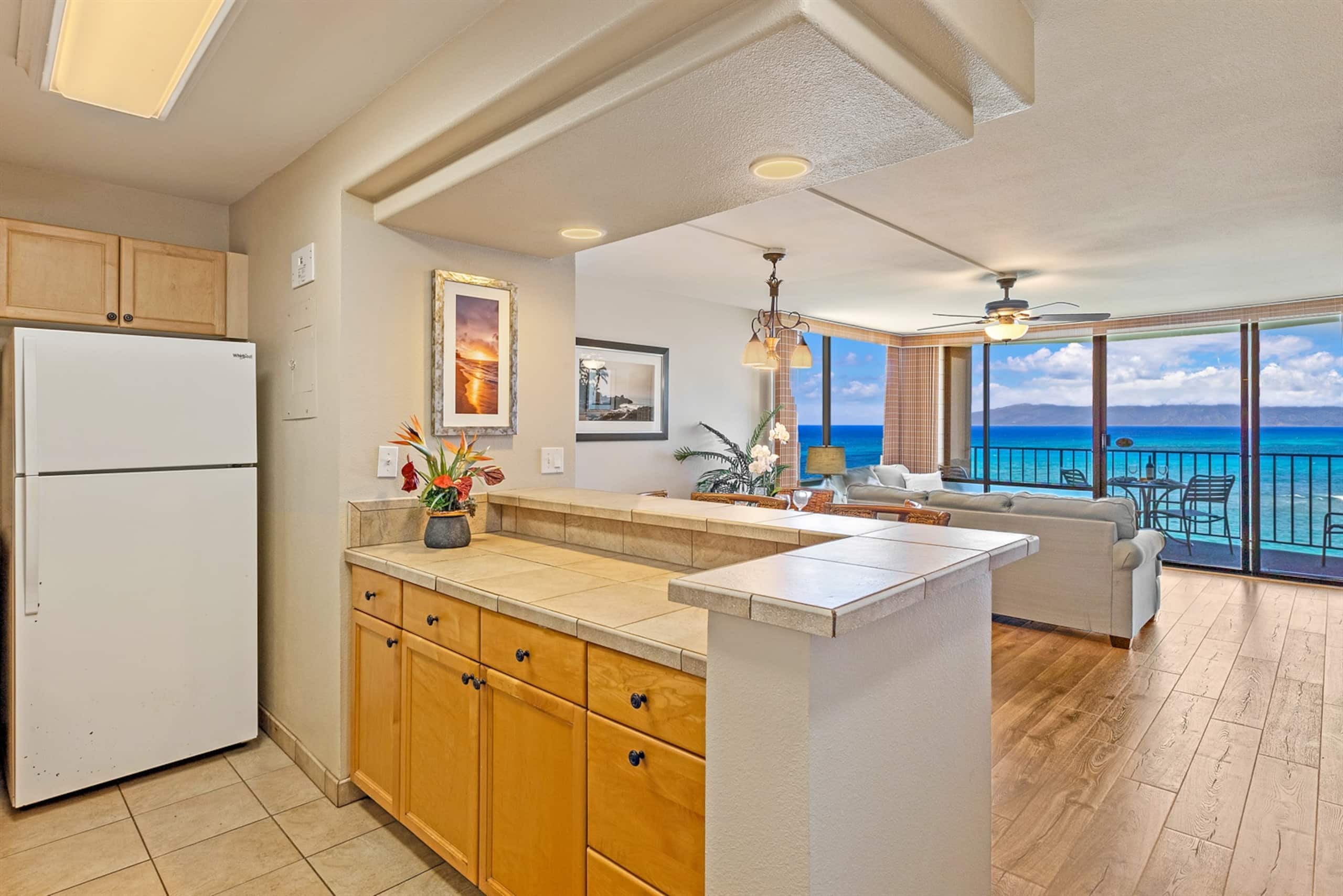 Condo in Lahaina · ★4.94 · 1 bedroom · 2 beds · 1 bath - Image 4