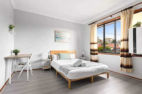Double Room - Ideal Stay with Great Convenience