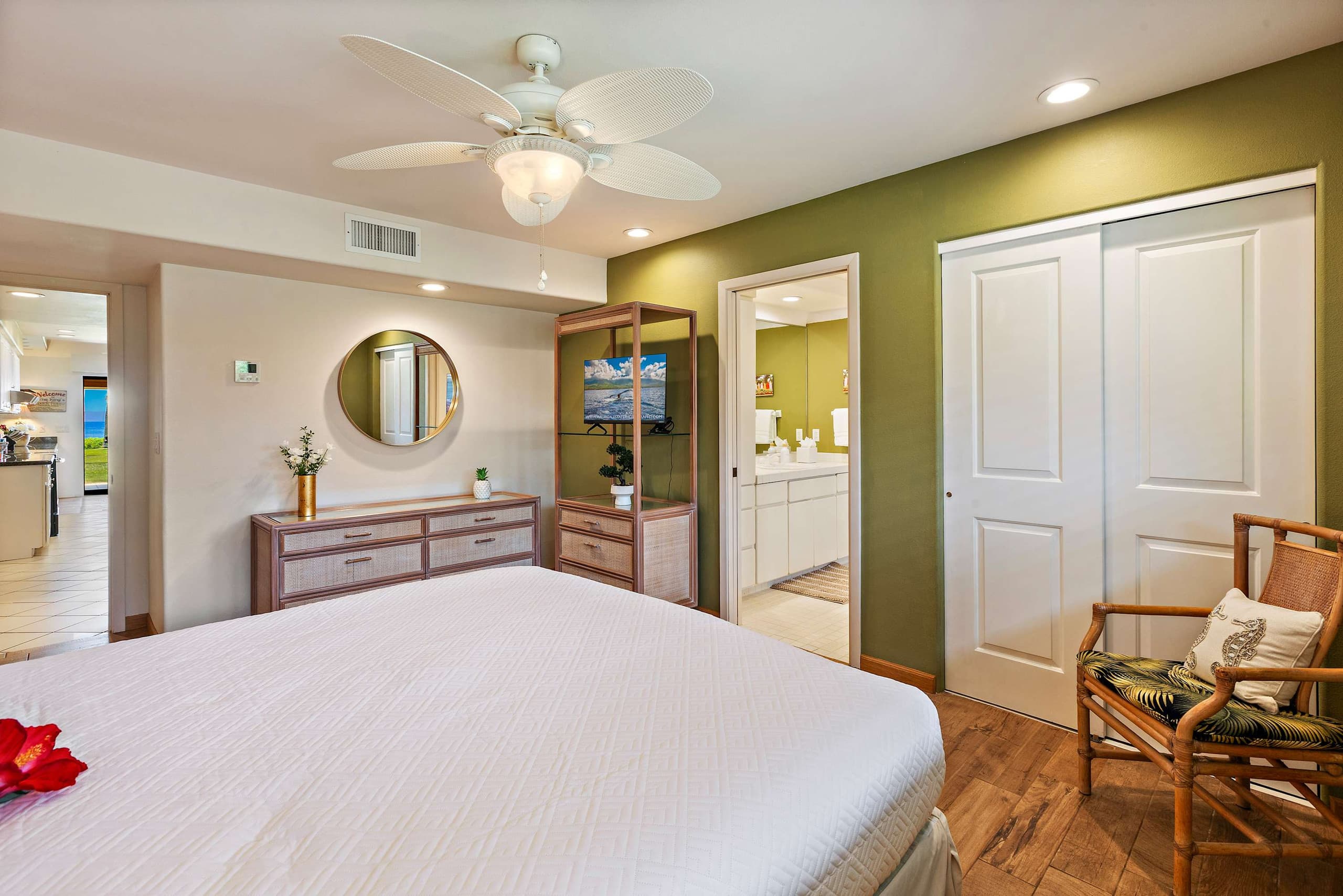 Townhouse in Lahaina · ★5.0 · 4 bedrooms · 4 beds · 4 baths - Image 24