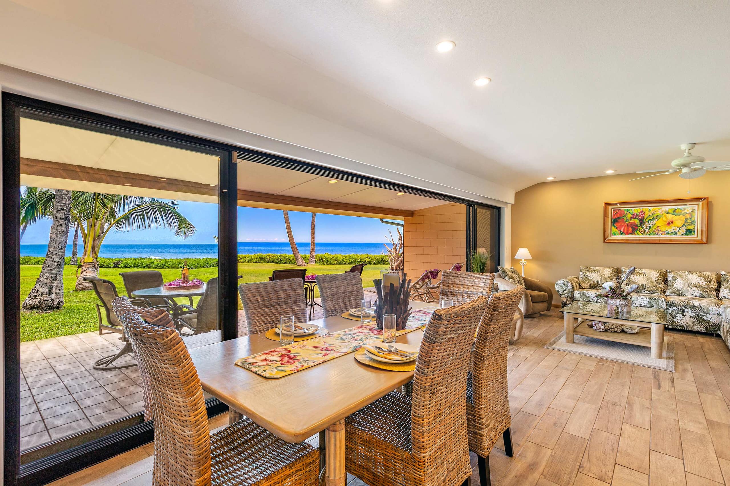 Townhouse in Lahaina · ★5.0 · 4 bedrooms · 4 beds · 4 baths - Image 11