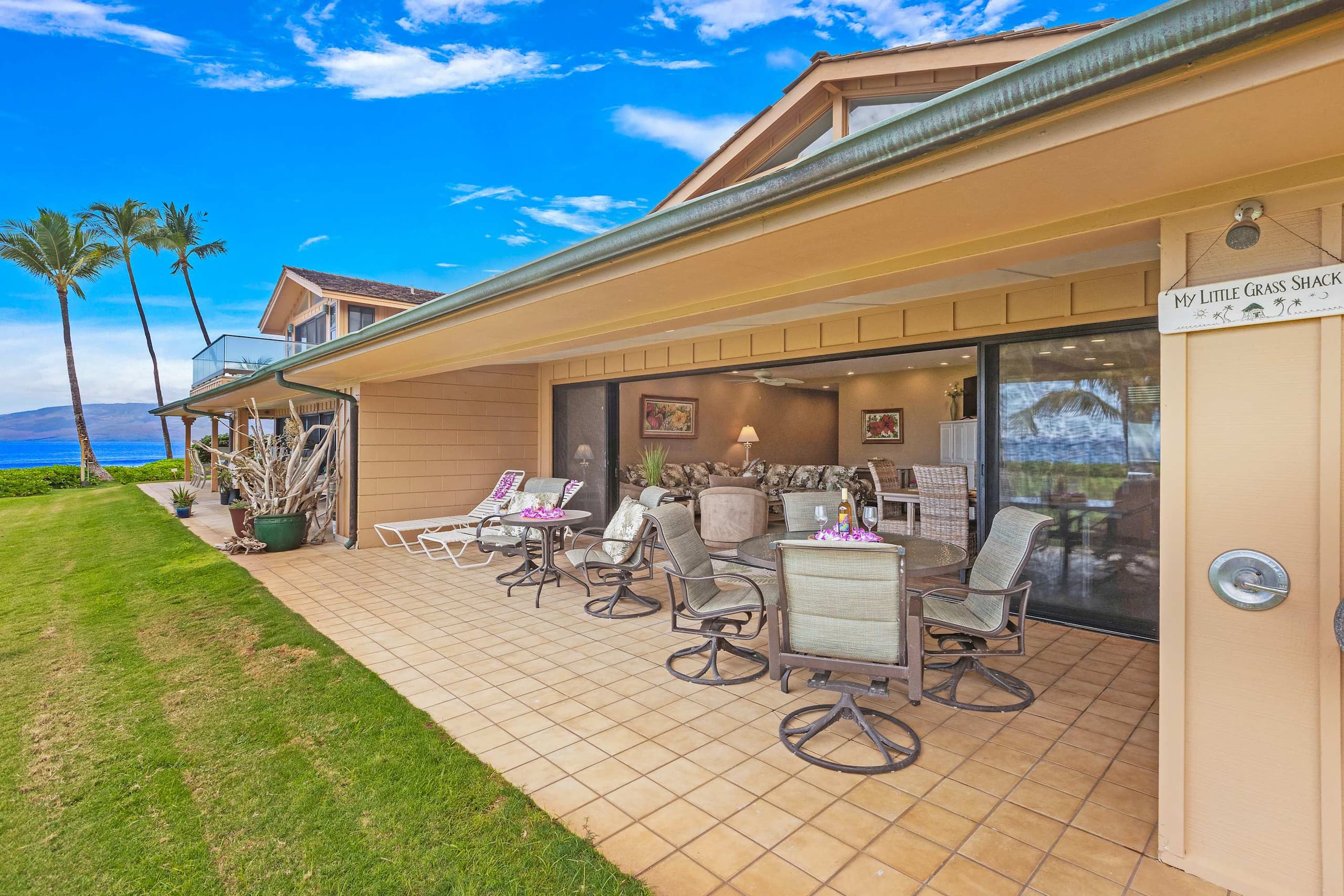 Townhouse in Lahaina · ★5.0 · 4 bedrooms · 4 beds · 4 baths - Image 10