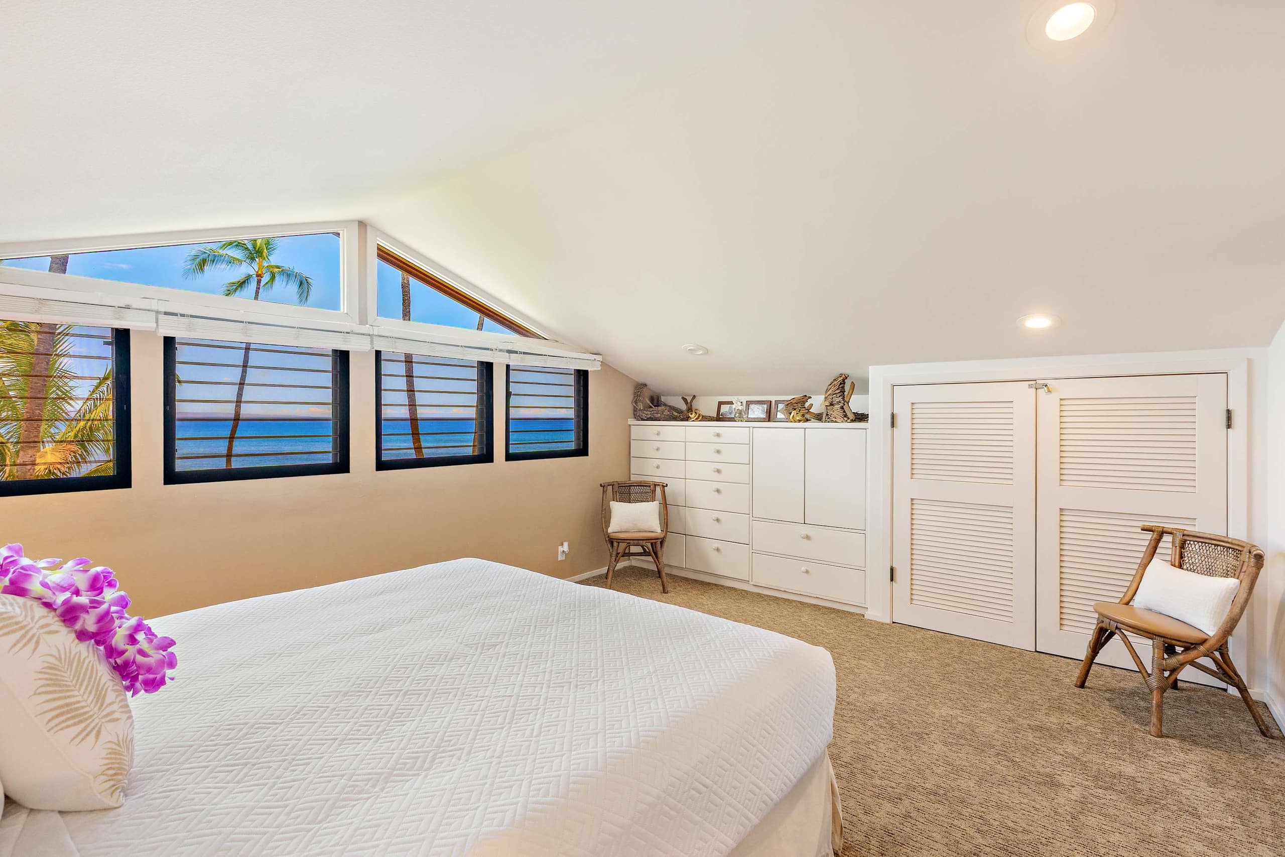 Townhouse in Lahaina · ★5.0 · 4 bedrooms · 4 beds · 4 baths - Image 35