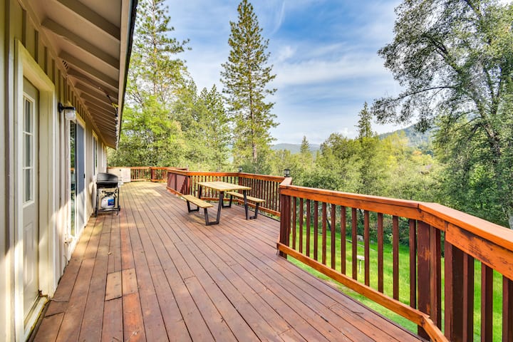 Sierra Serenity: Scenic Mtn Escape W/ Game Room - Oakhurst, CA