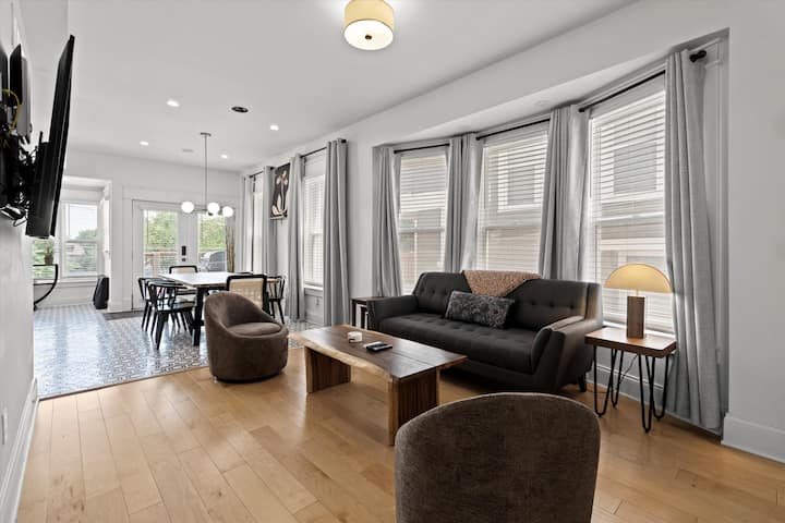 Stay On Main - Large Home Near Plaza/westport - Kansas City, MO