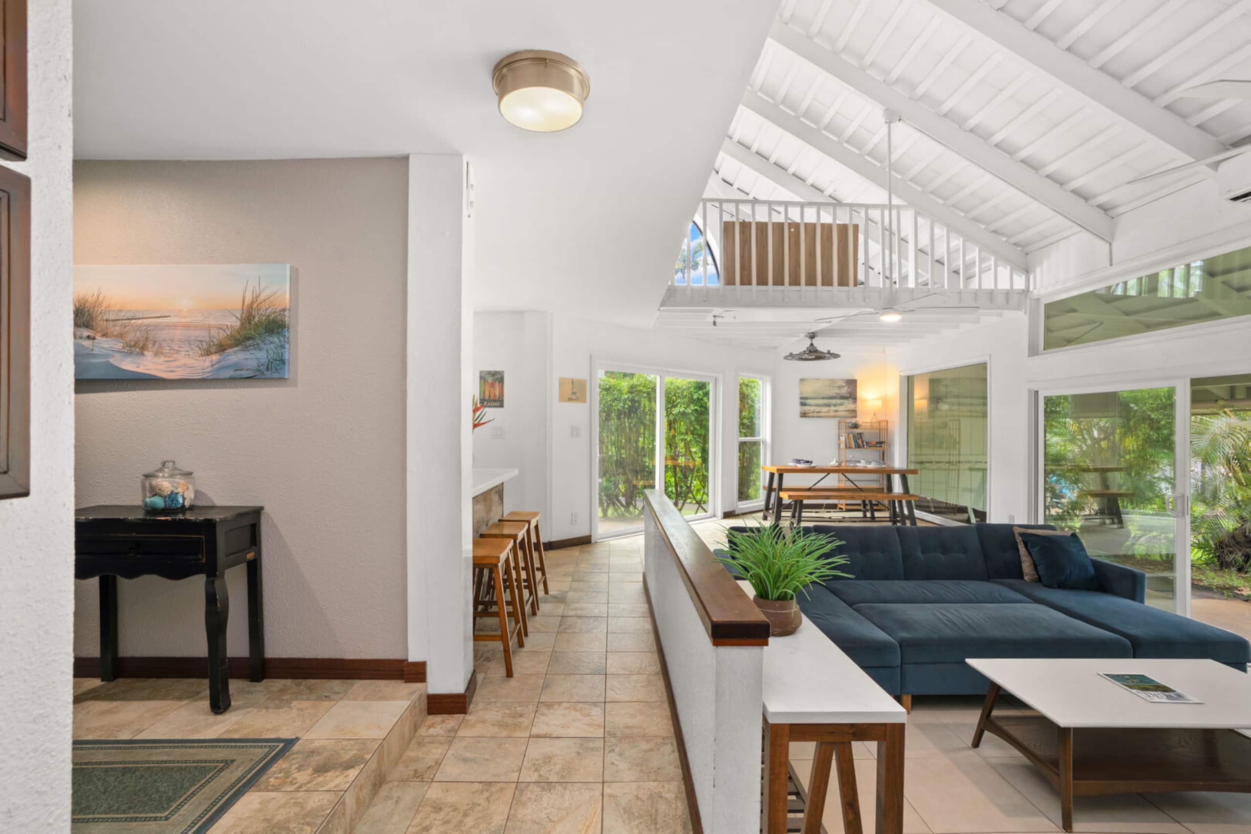 Modern 1BR Condo with Tropical Breezes Pool - Main photo