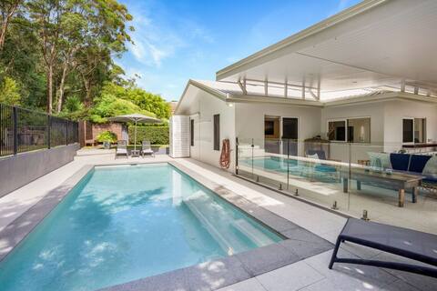 Seabreeze Escape - Rainbow Beach