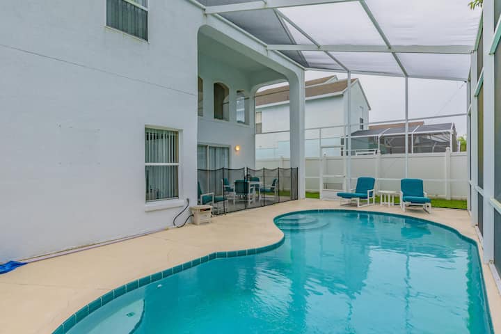 Casa Superior Con Piscina Privada, 4307 - Kissimmee, FL