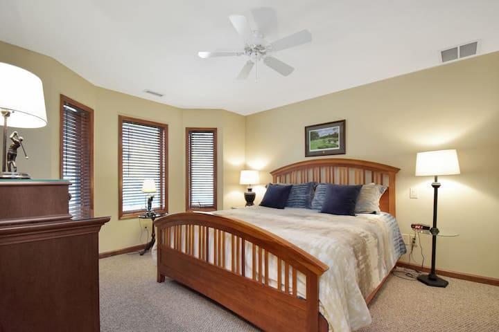 غرفة النوم 1