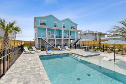 New 2025 • 8BR Oceanfront • Pool