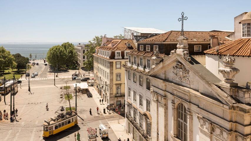 Ando Living – Corpo Santo House – 502 gallery image 3