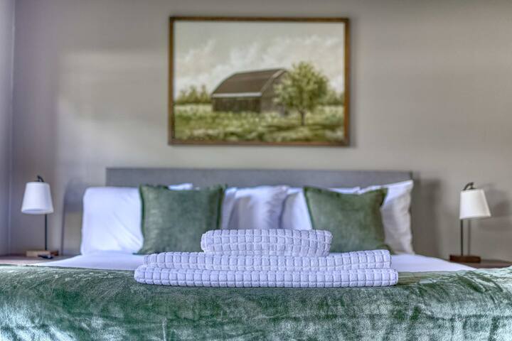 Patriot Family Homes managed Airbnb listing 1