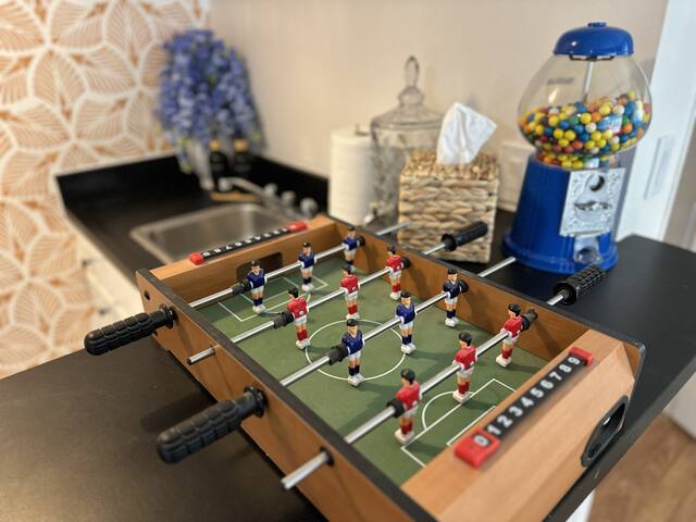 3BD 2BA Beach Home w/ Games + Gym gallery image 5