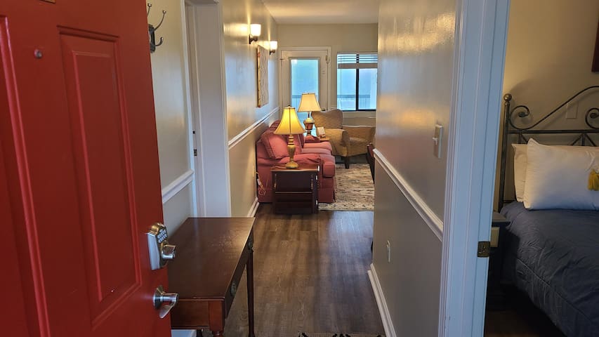 Oak Leaf Lodging managed Airbnb listing 3