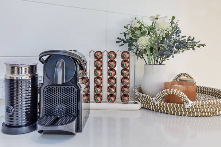 Light-filled layout | Fully Equipped for Living