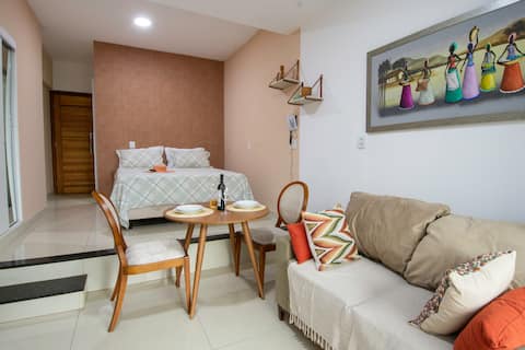 Airbnb em destaque: Life by the Sea: Feet in the Sand with Pool in Barra em Bahia