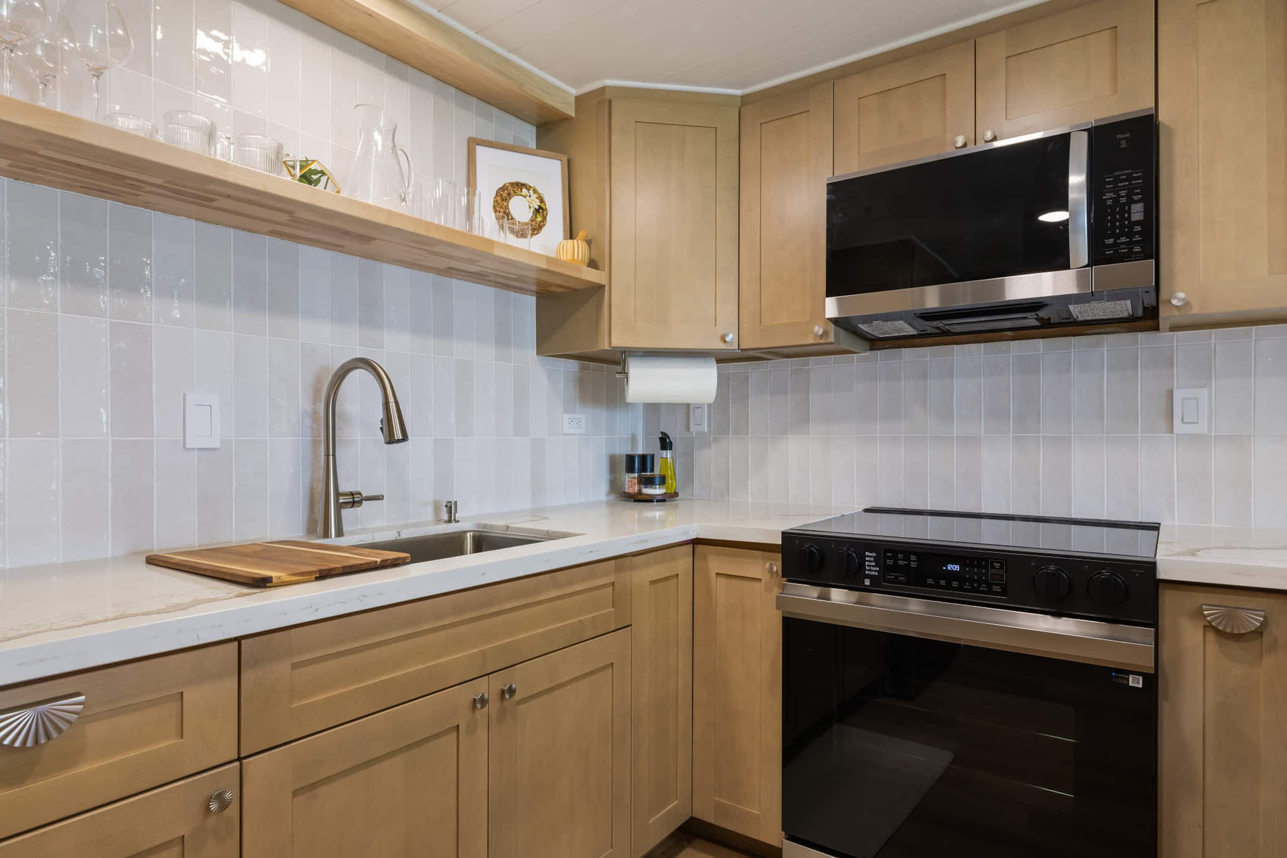 Condo in Hauula · ★4.49 · 1 bedroom · 6 beds · 1 private bath - Image 14