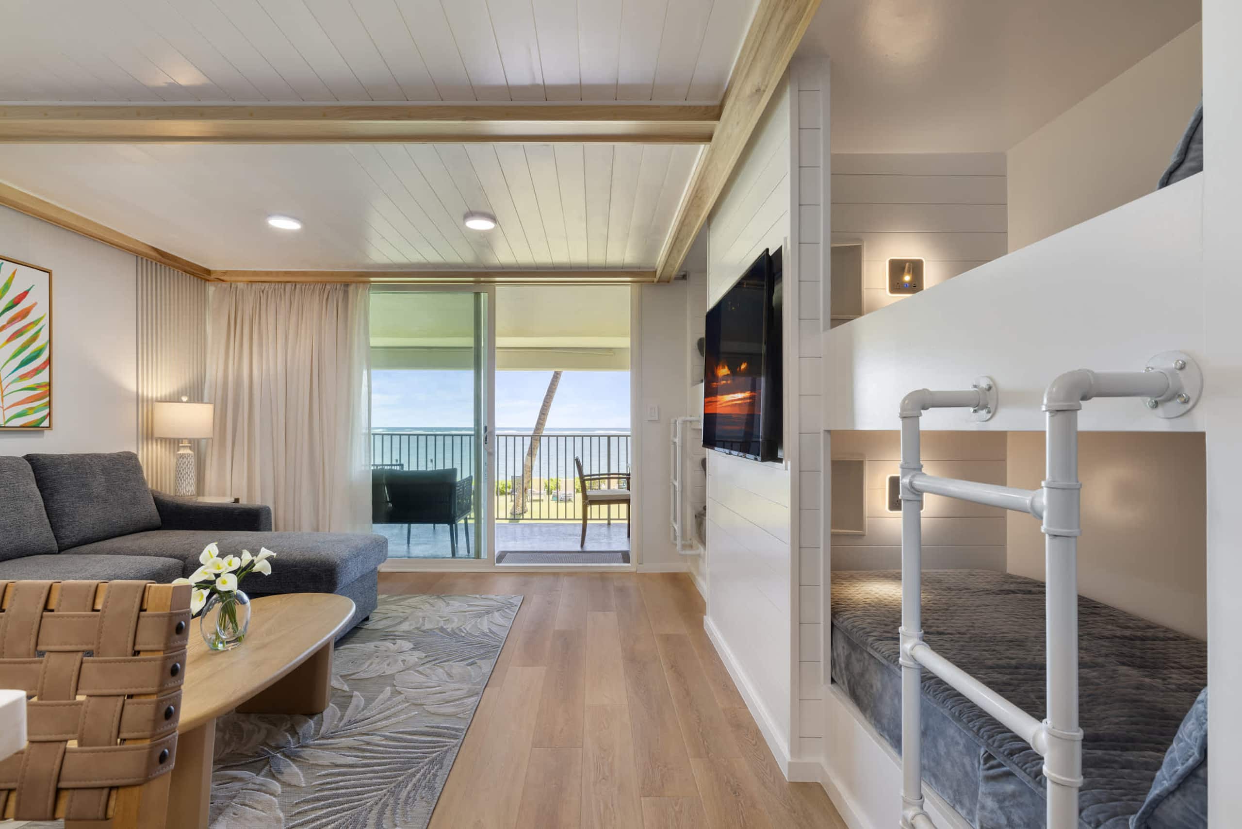 Condo in Hauula · ★4.49 · 1 bedroom · 6 beds · 1 private bath - Image 8