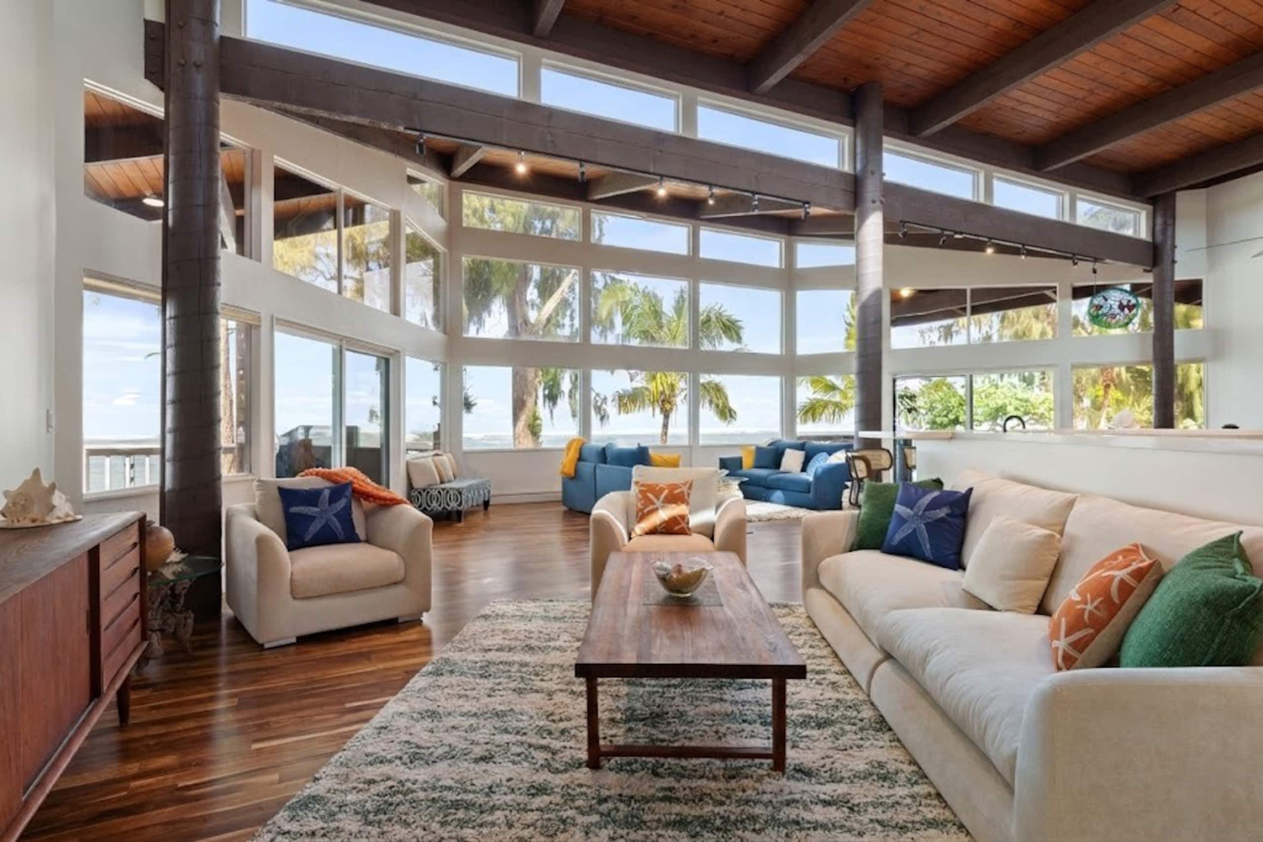 Guesthouse in Kahuku · ★4.95 · 6 bedrooms · 10 beds · 5 baths - Image 8