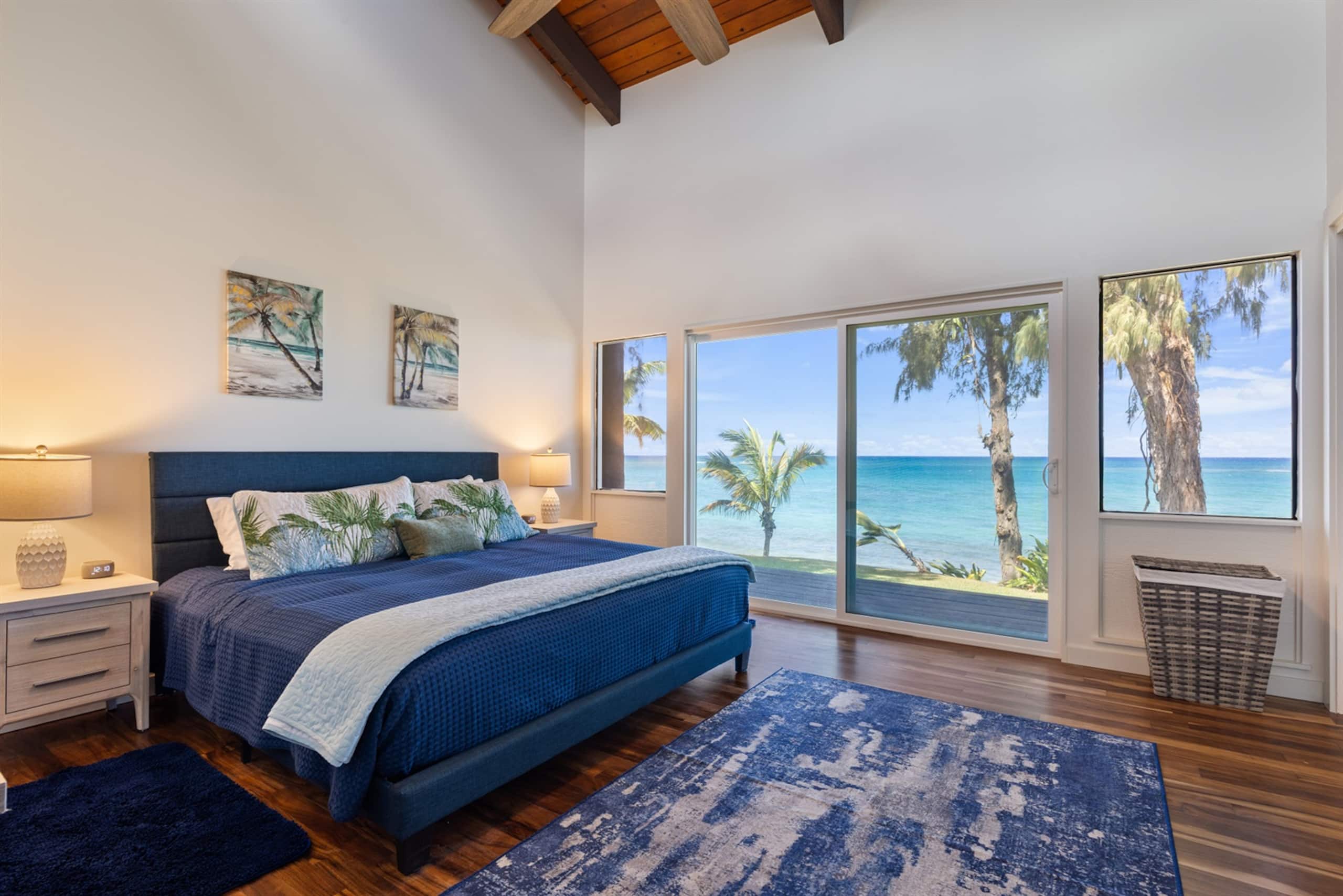 Guesthouse in Kahuku · ★4.95 · 6 bedrooms · 10 beds · 5 baths - Image 1