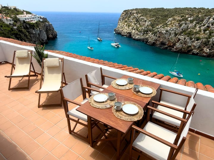New • Amazing Views • Cala en Porter