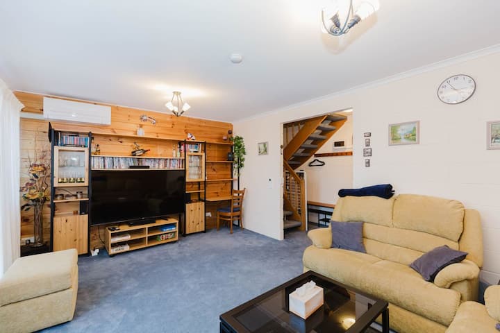 Montebello - 2/12 Cobbodah Street - Jindabyne
