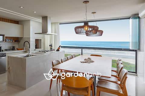 Gourmet area, Seaside, Jacuzzi, Sea view