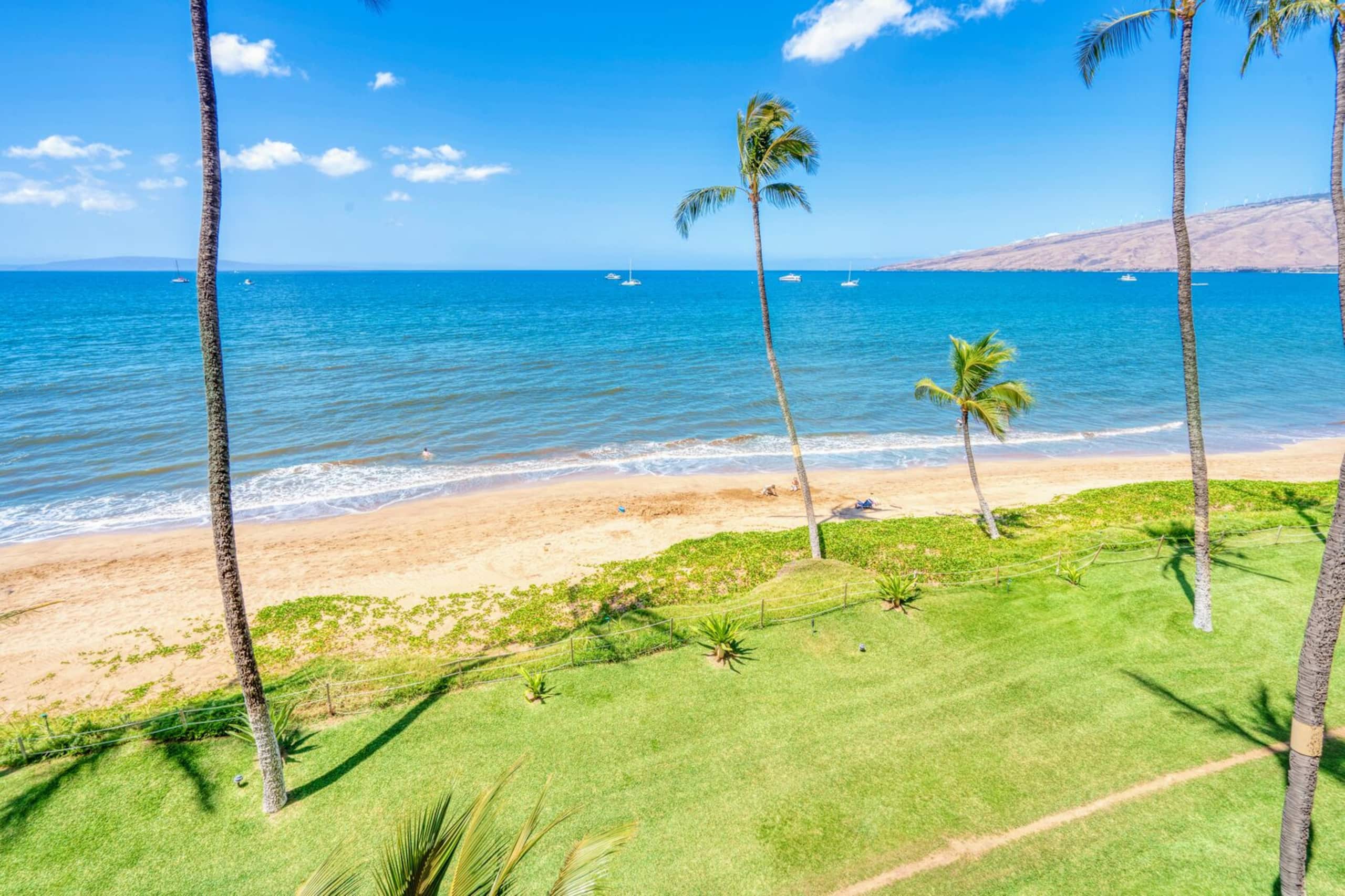 Beach Views overlooking miles of Sandy Beach - Image 10