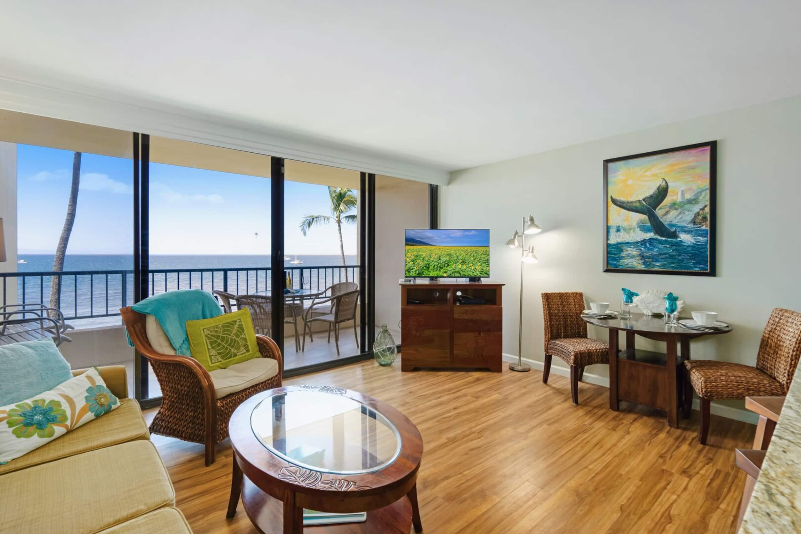 Beach Views overlooking miles of Sandy Beach - Image 4