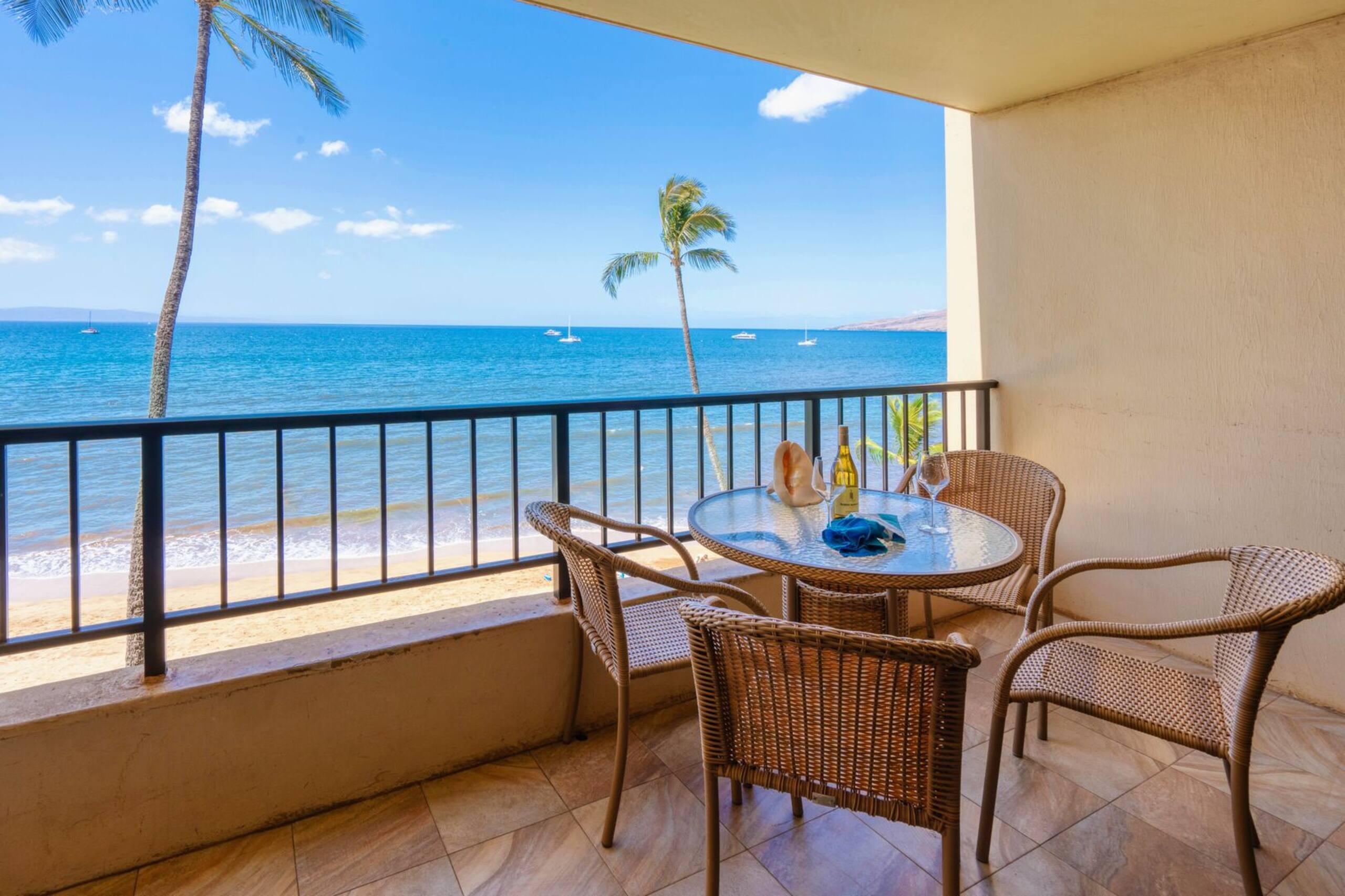 Beach Views overlooking miles of Sandy Beach - Image 20