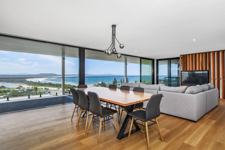 La Mer, 19 Dulconghi Street gallery image 4