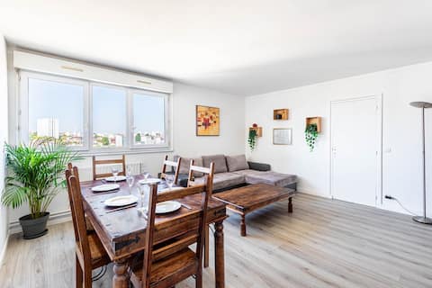 Propriété Airbnb réussie: GuestReady - sunny escape near the City Lights à Bagnolet