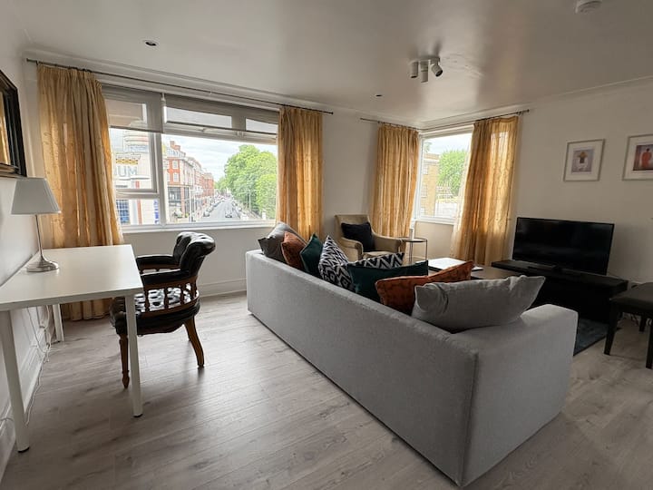 2 Bedroom Apartment In Elden House - Chelsea
