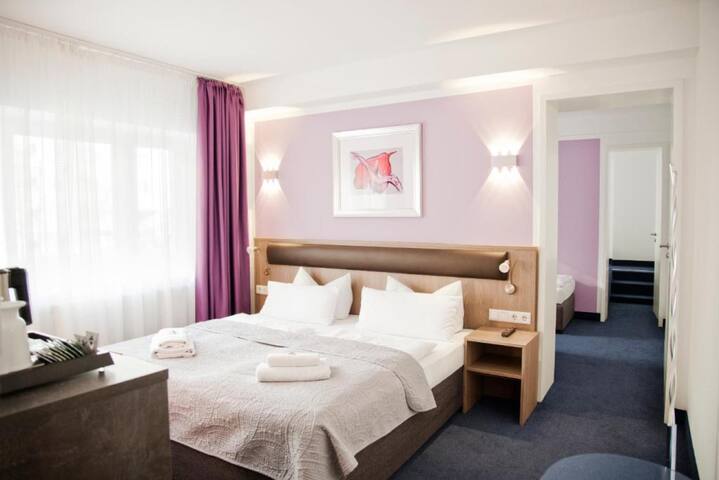 Nikolai Residence – Deluxe Family Room gallery image 3