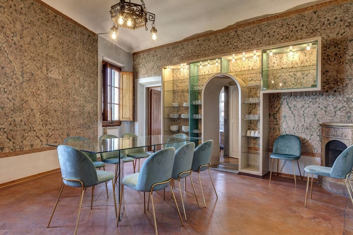 Palestro Apartment by Mamo Florence