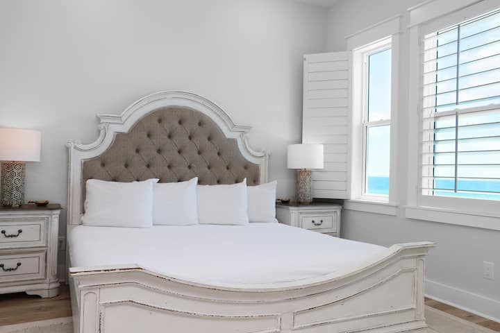 Спална соба 2 со брачен кревет (широк 180 - 200 см)