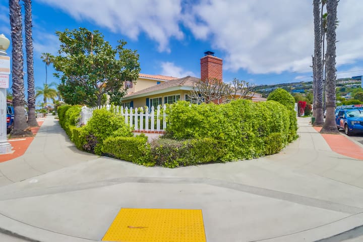 La Jolla Shores Hideaway 2 blocks from Beach