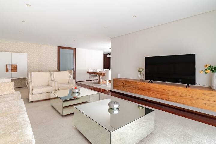 The Povoa Villa gallery image 5