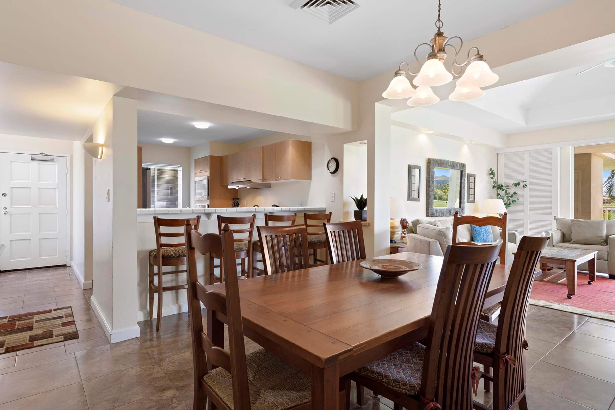 Top Floor Condo, Large Lanai with Views, Pool - Photo 6