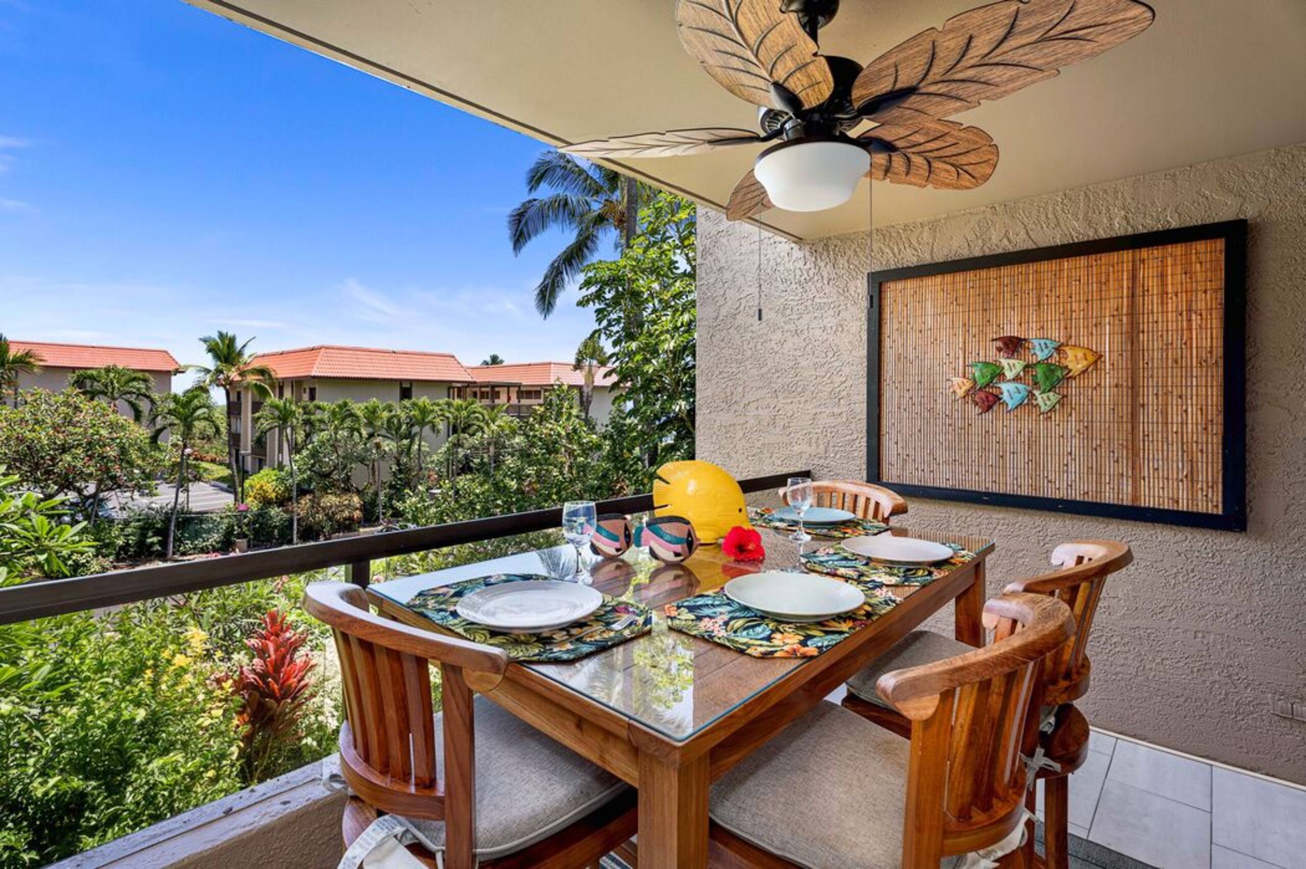Condo in Kailua-Kona · ★4.89 · 2 bedrooms · 3 beds · 3 baths - Image 8