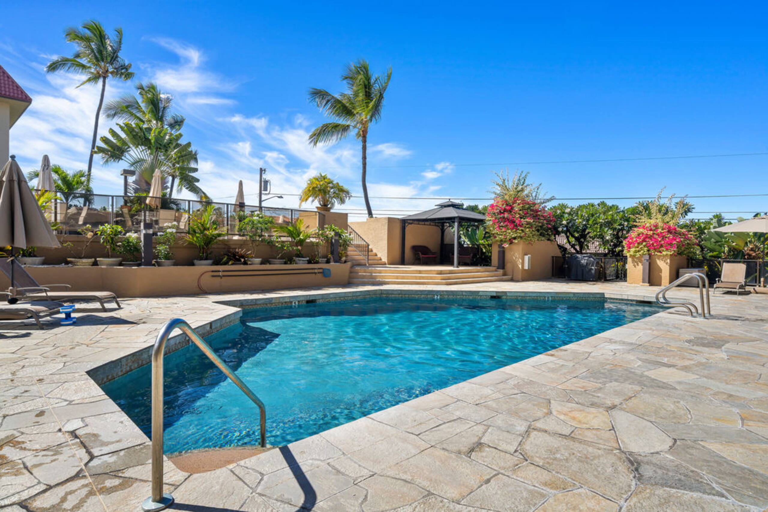 Condo in Kailua-Kona · ★4.89 · 2 bedrooms · 3 beds · 3 baths - Image 5