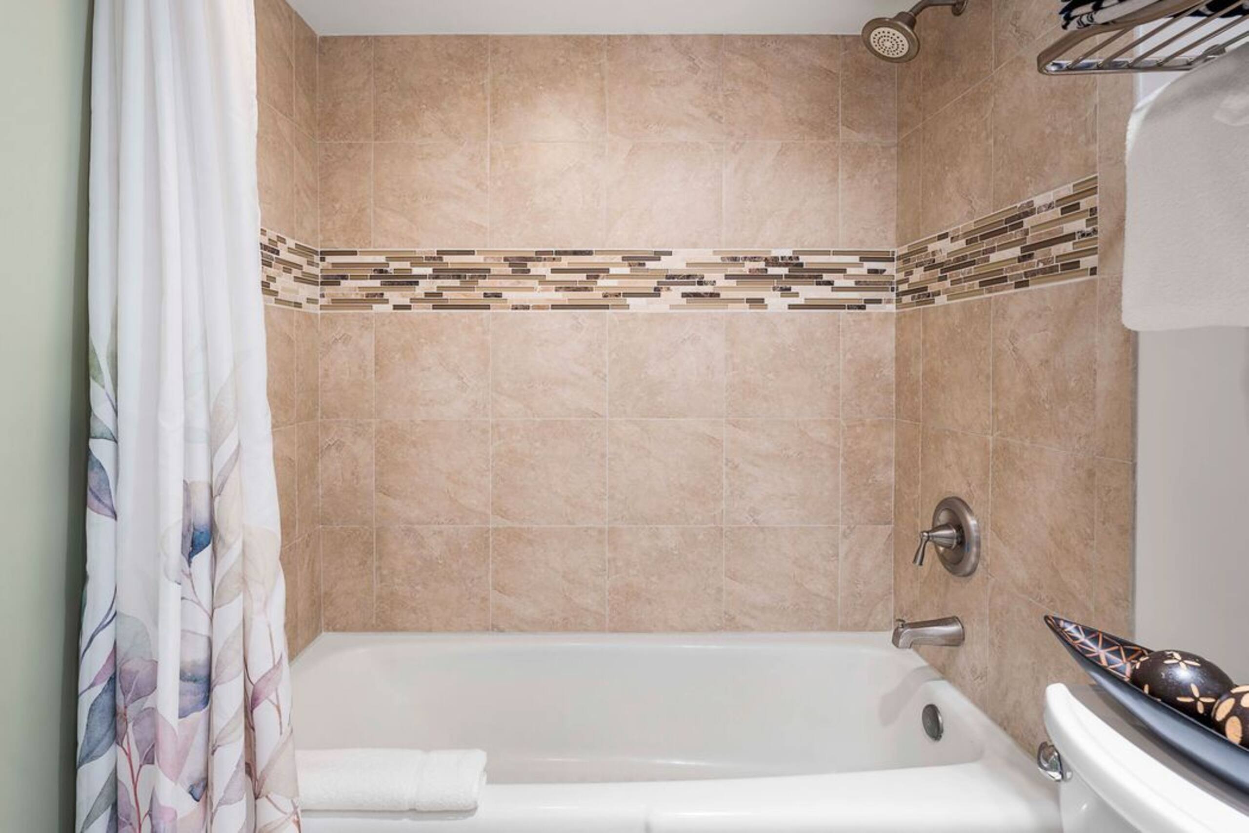 Condo in Kailua-Kona · ★4.89 · 2 bedrooms · 3 beds · 3 baths - Image 31