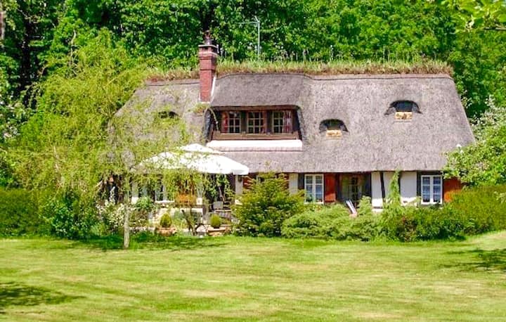 Awesome Home In Sainte-opportune La Ma - Pont-Audemer