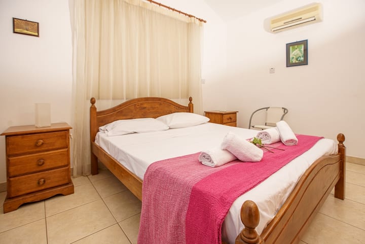 Спална соба 1