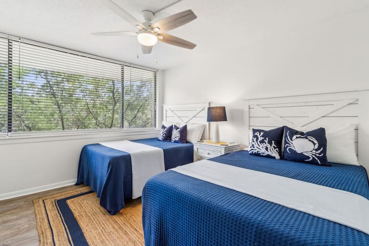 带2张双人床的客房