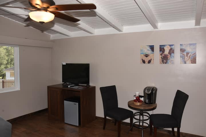 Deluxe Room With Two Queen Beds - Julian, CA