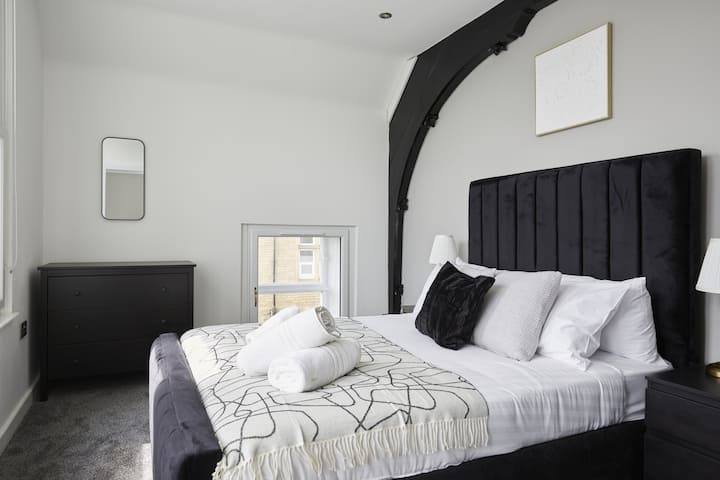 Prestige-maison-salle De Bain Privée-vue Sur La Co - Bradford