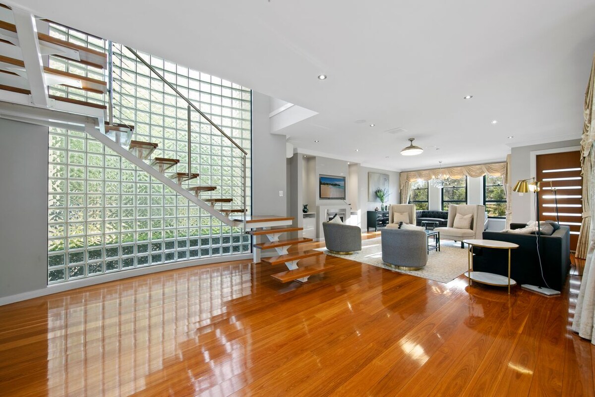 Luxury Estate Hunter Manor Minutes to Wineries - Casas en alquiler en  Nulkaba, Nueva Gales del Sur, Australia - Airbnb, image size:1200x801