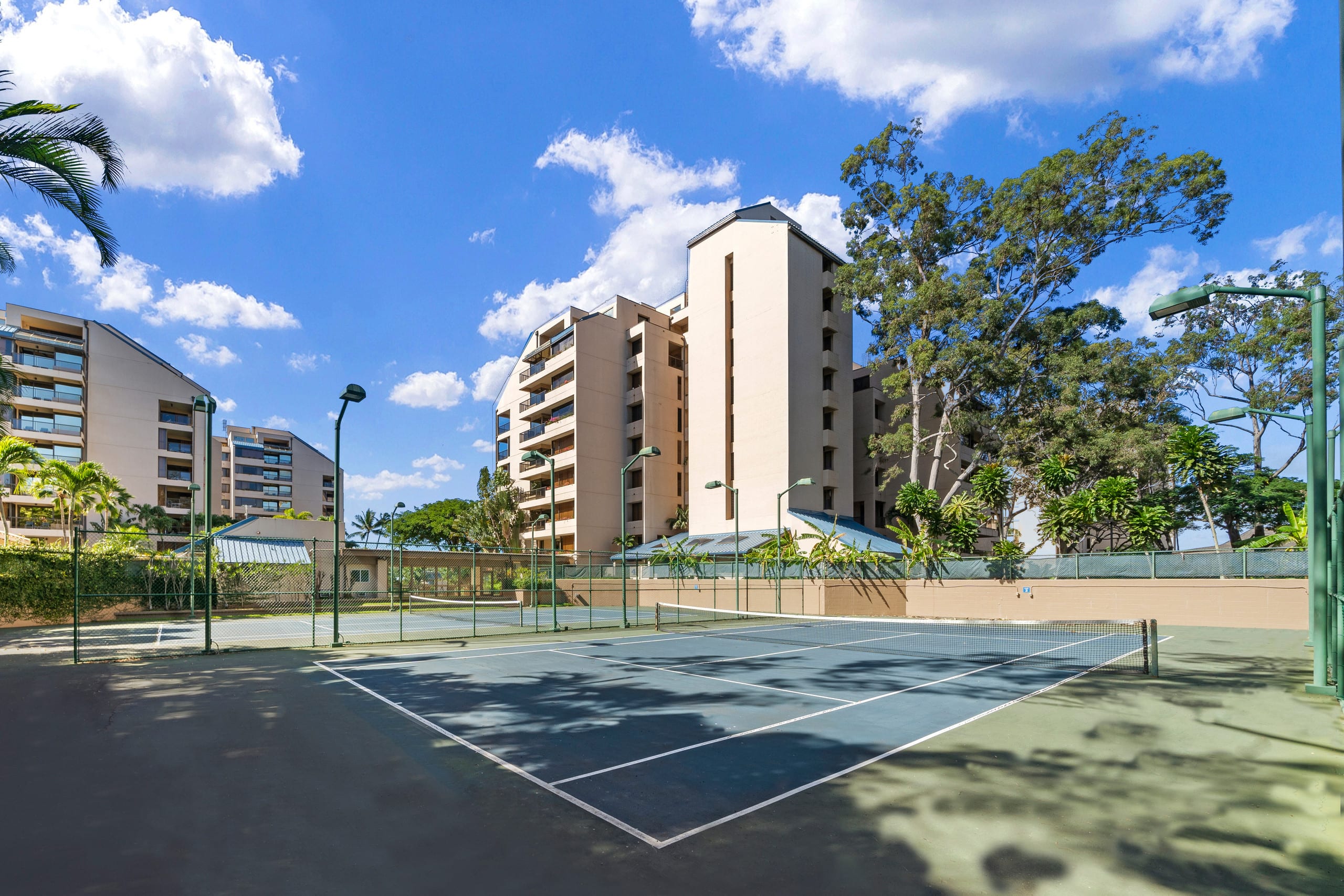 Condo in Lahaina · ★4.86 · 2 bedrooms · 3 beds · 2 baths - Image 45
